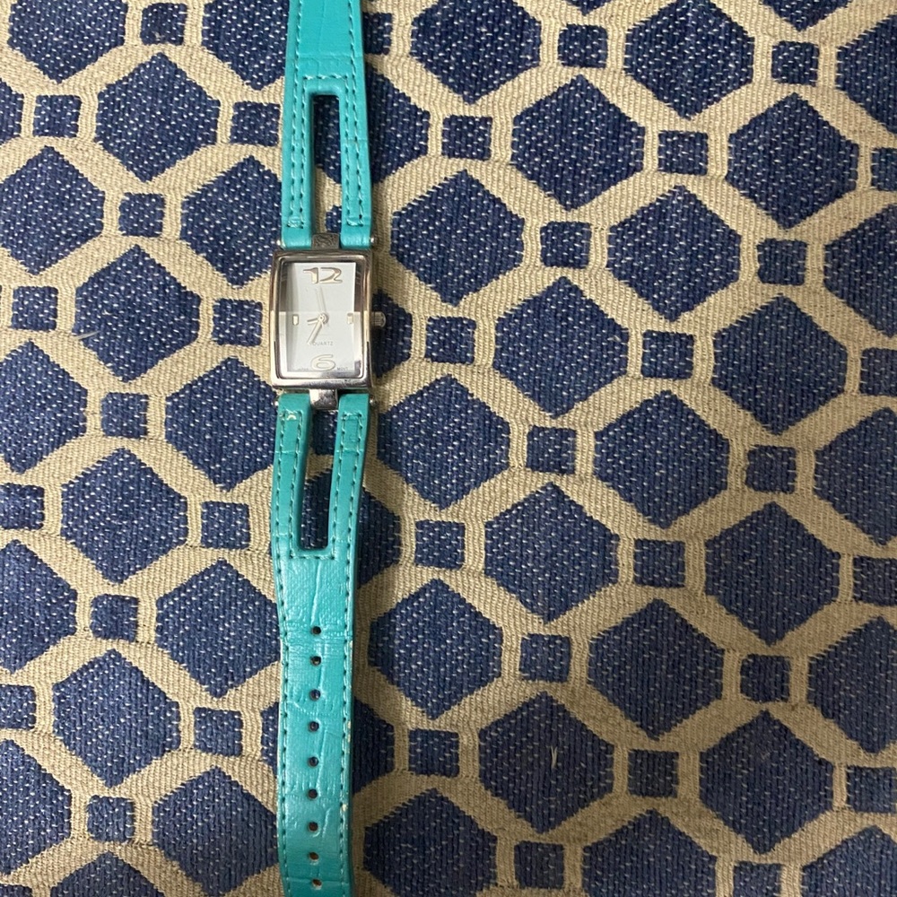 Watch - Picture 7 of 7
